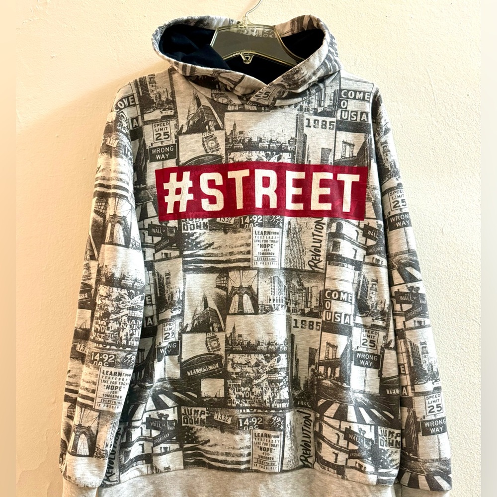 ZARA Boys’ #STREET Graphic Hoodie - Size 13/14 - Picture 7 of 8